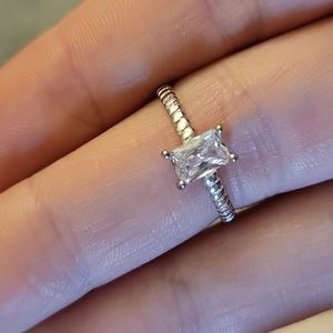 3/$20 size 6 ring